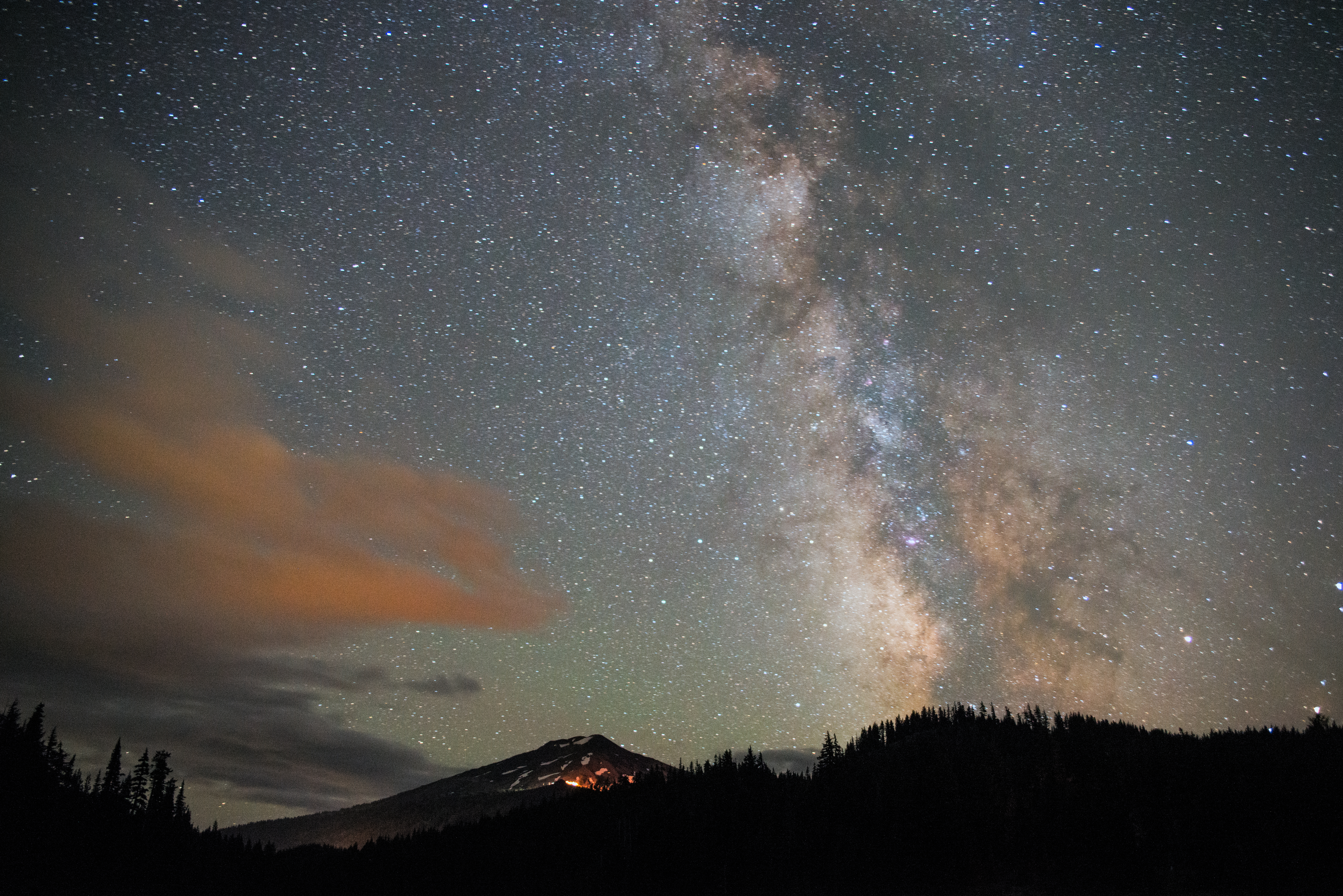 mt bachelor at night picture